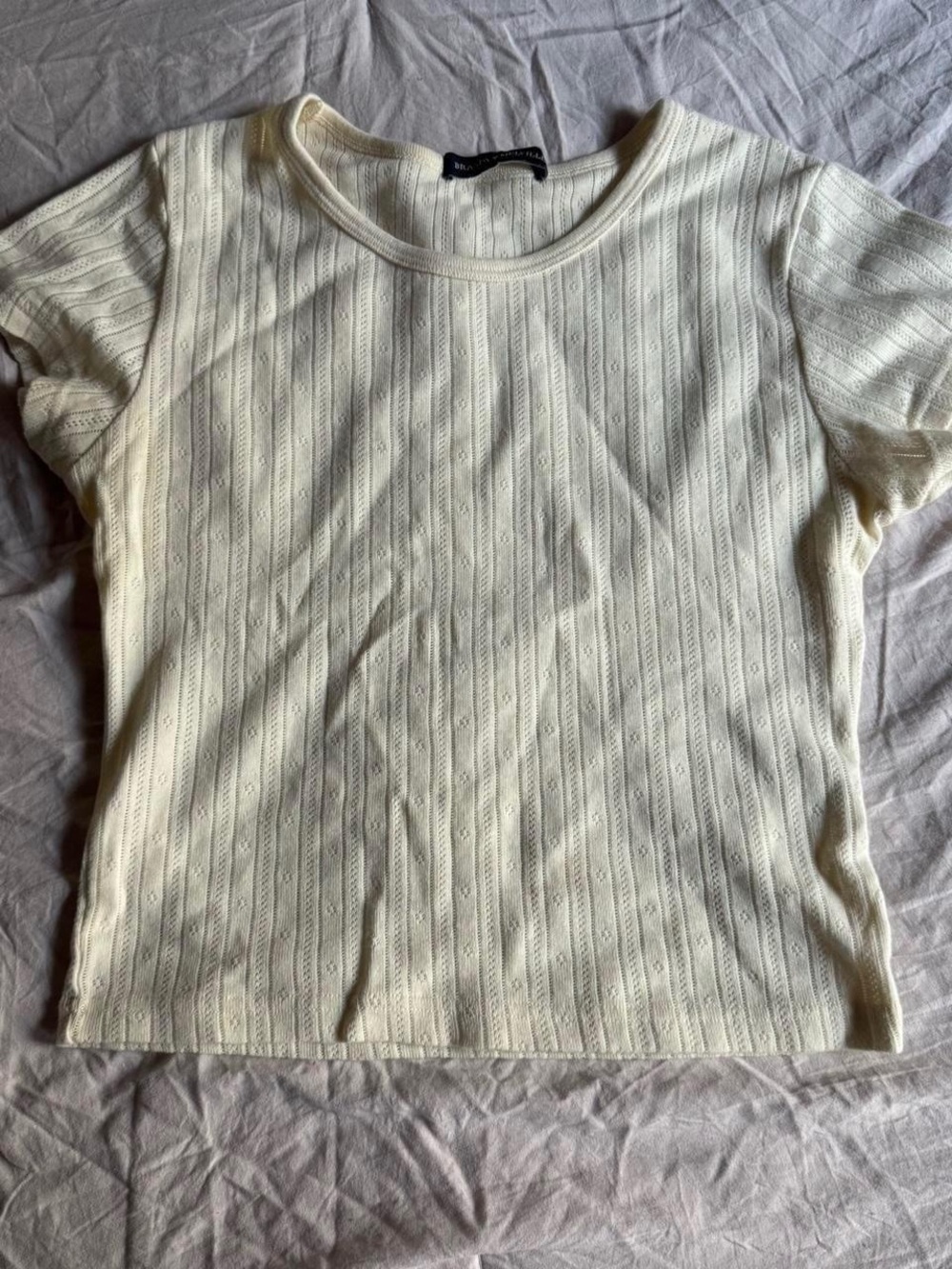Brandy Melville Cream Eyelet Short Sleeve Top